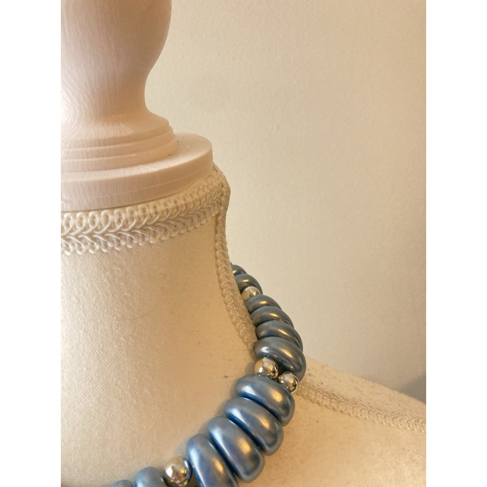Vintage Blue Ribbed Bead Choker Necklace Silver Tone Retro Statement Chunky Glam - Picture 6 of 7